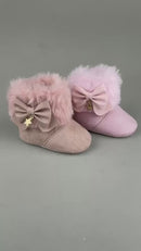 Botinha Forrada Estrelinha